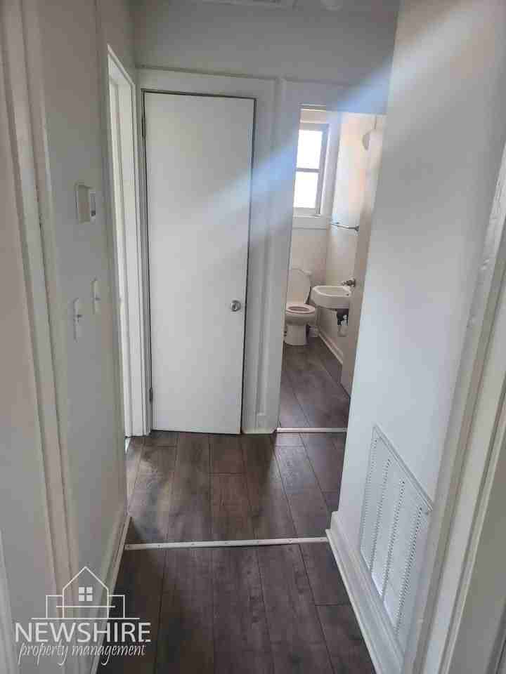 Comfortable 2 - Photo 6 of 11