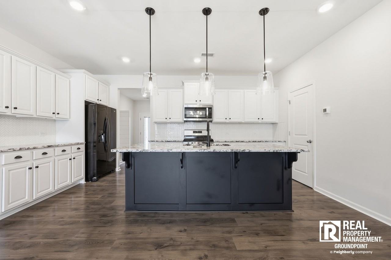 276 Godwit Dr - Photo 3 of 21