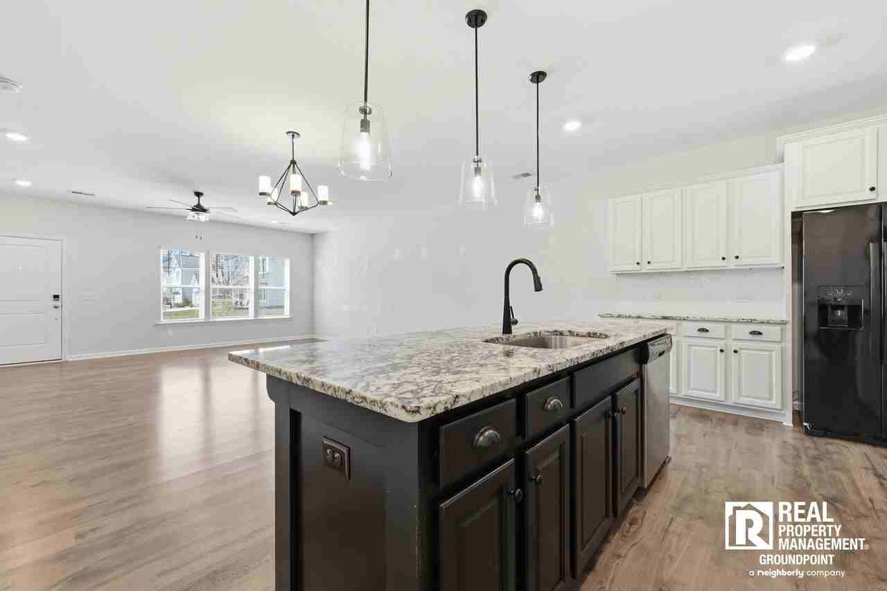 276 Godwit Dr - Photo 7 of 21