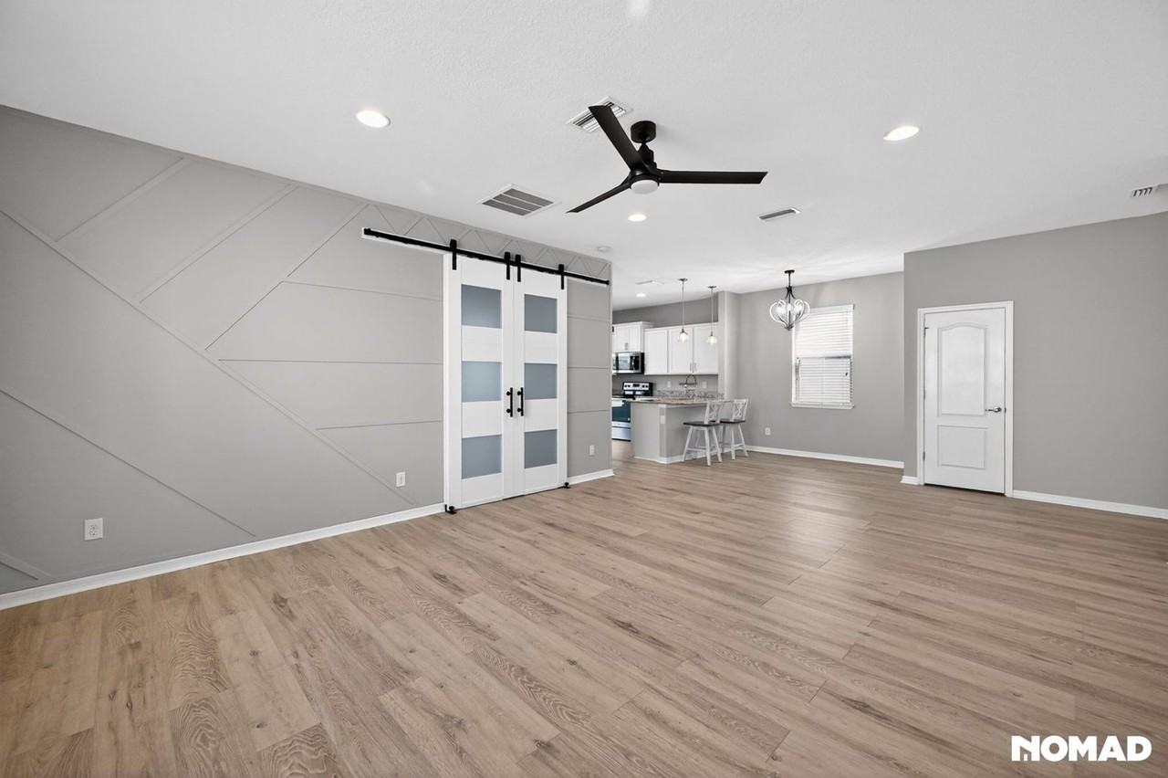 5332 Fallen Leaf Dr - Photo 5 of 28