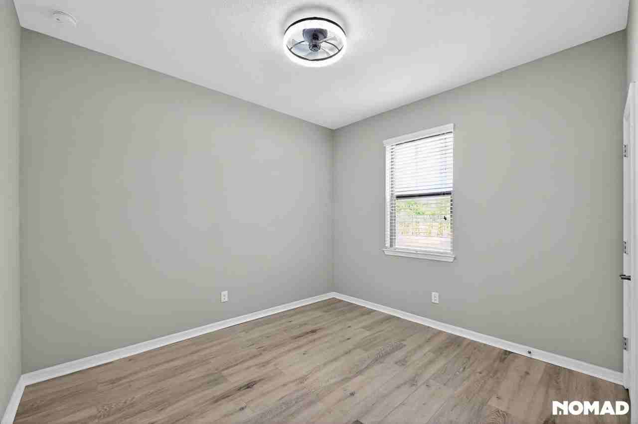 5332 Fallen Leaf Dr - Photo 6 of 28