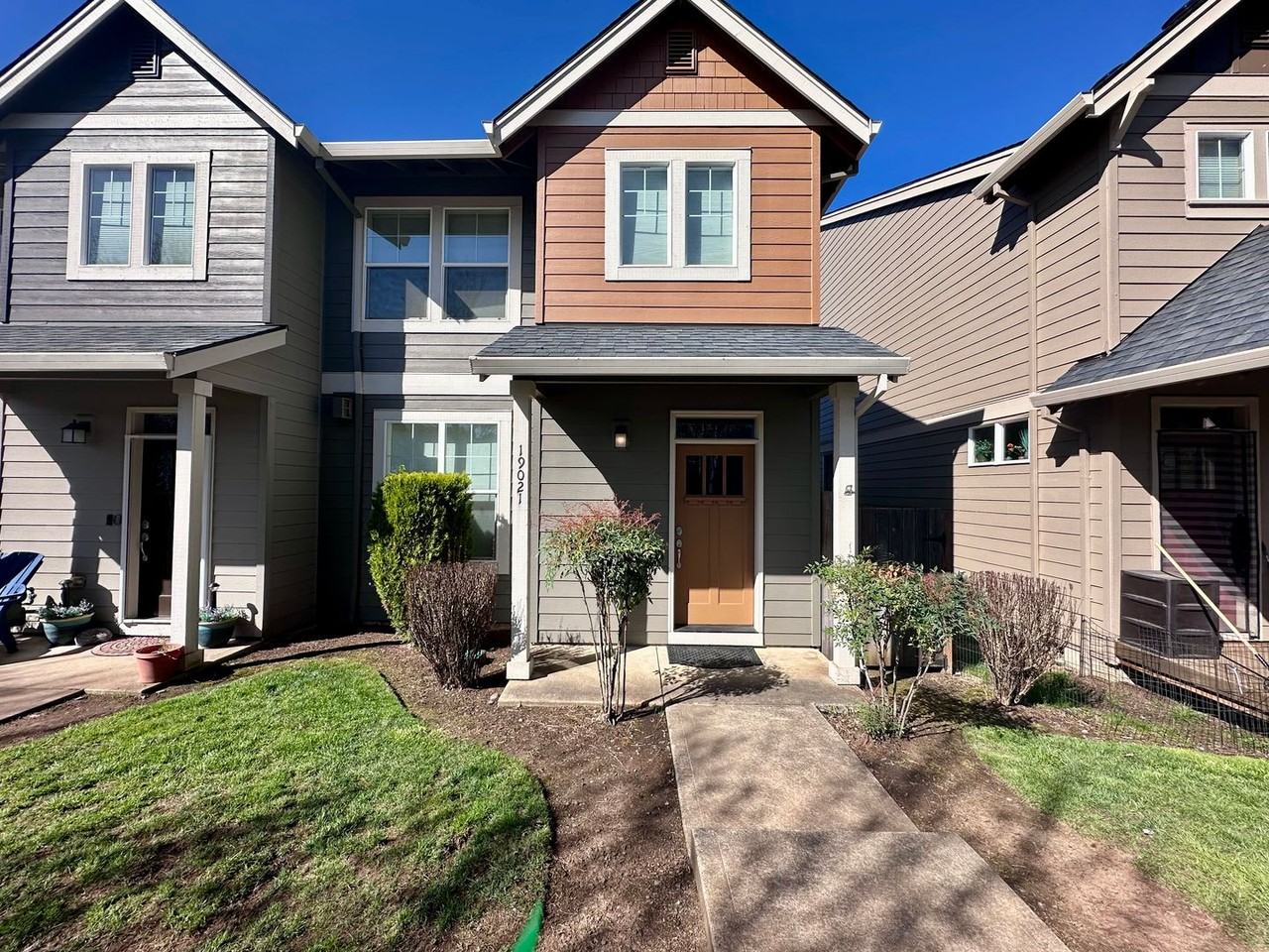 19021 Village Blvd - Photo 2 of 32