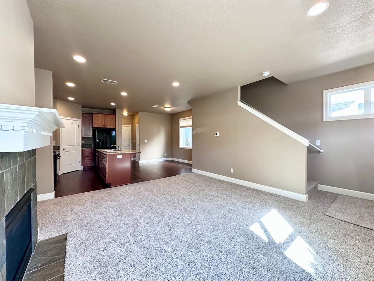 19021 Village Blvd - Photo 7 of 32