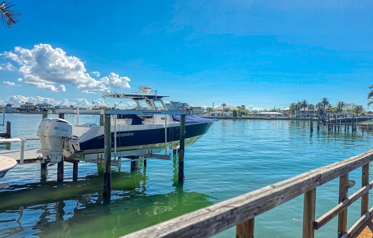 371 Bath Club Blvd N ##N. - Photo 3 of 21