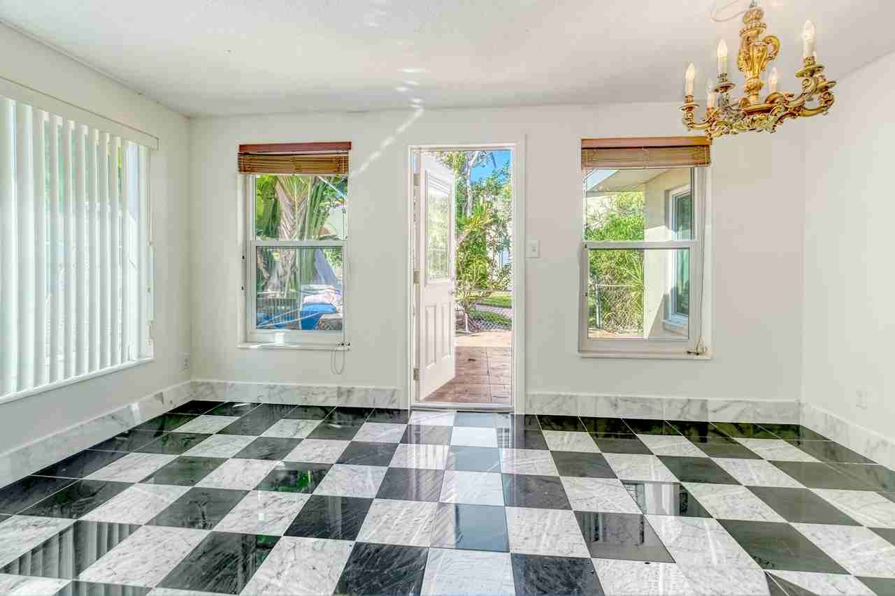 371 Bath Club Blvd N ##N. - Photo 7 of 21