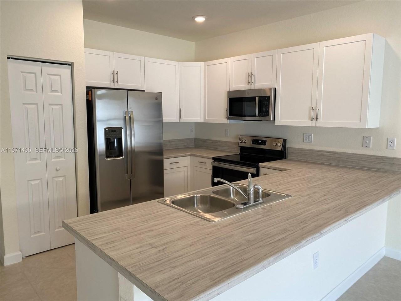 11379 W 34th Way - Photo 2 of 12