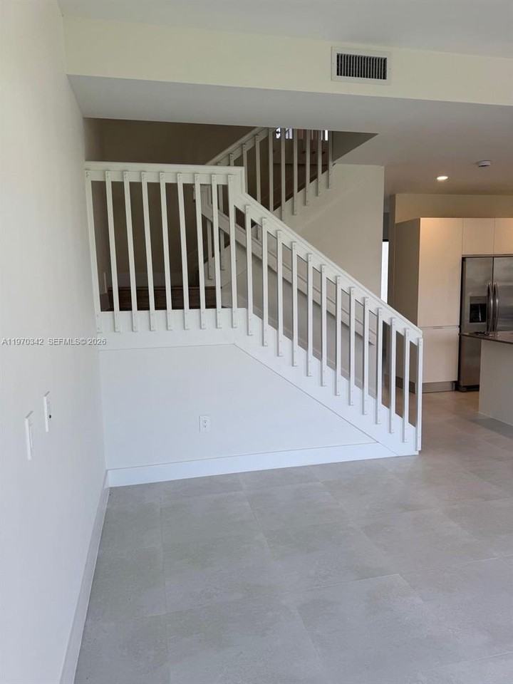 18979 Sw 345th Ter - Photo 3 of 12