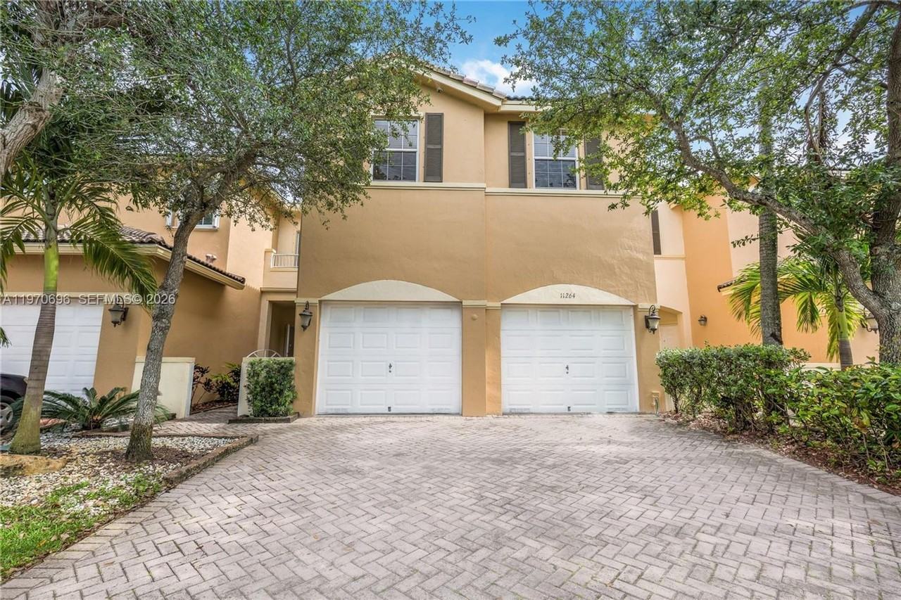 11264 Nw 54th Ter - Photo 7 of 13