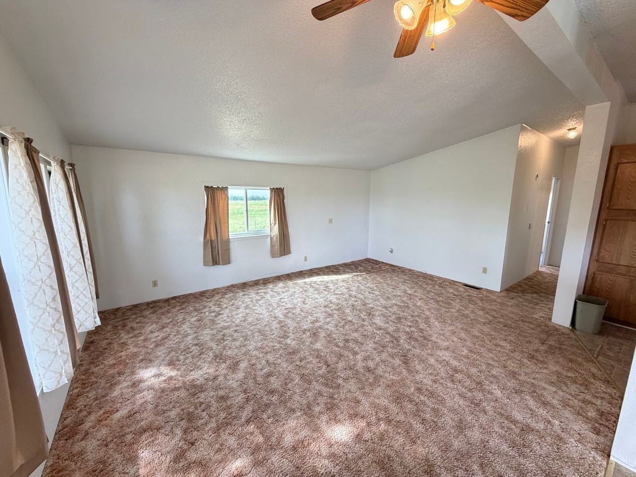 24300 E Village Dr #2 - Photo 4 of 21