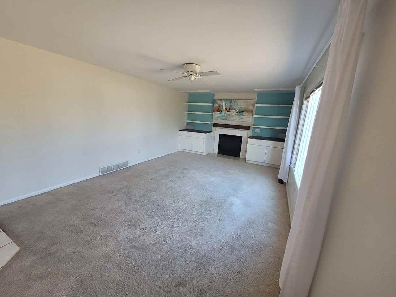 2255 Vesterheim St - Photo 5 of 37