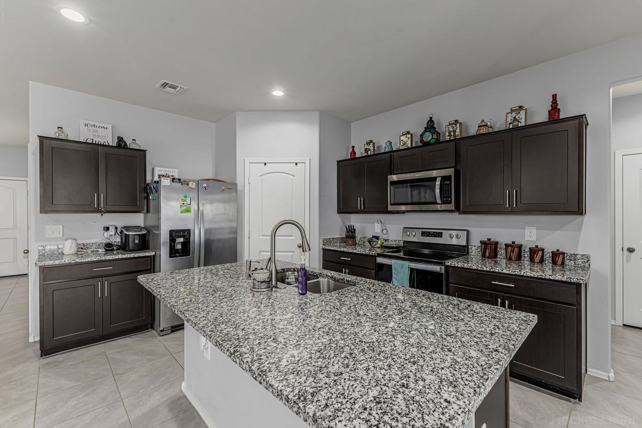 35350 W San Sisto Ave - Photo 6 of 31