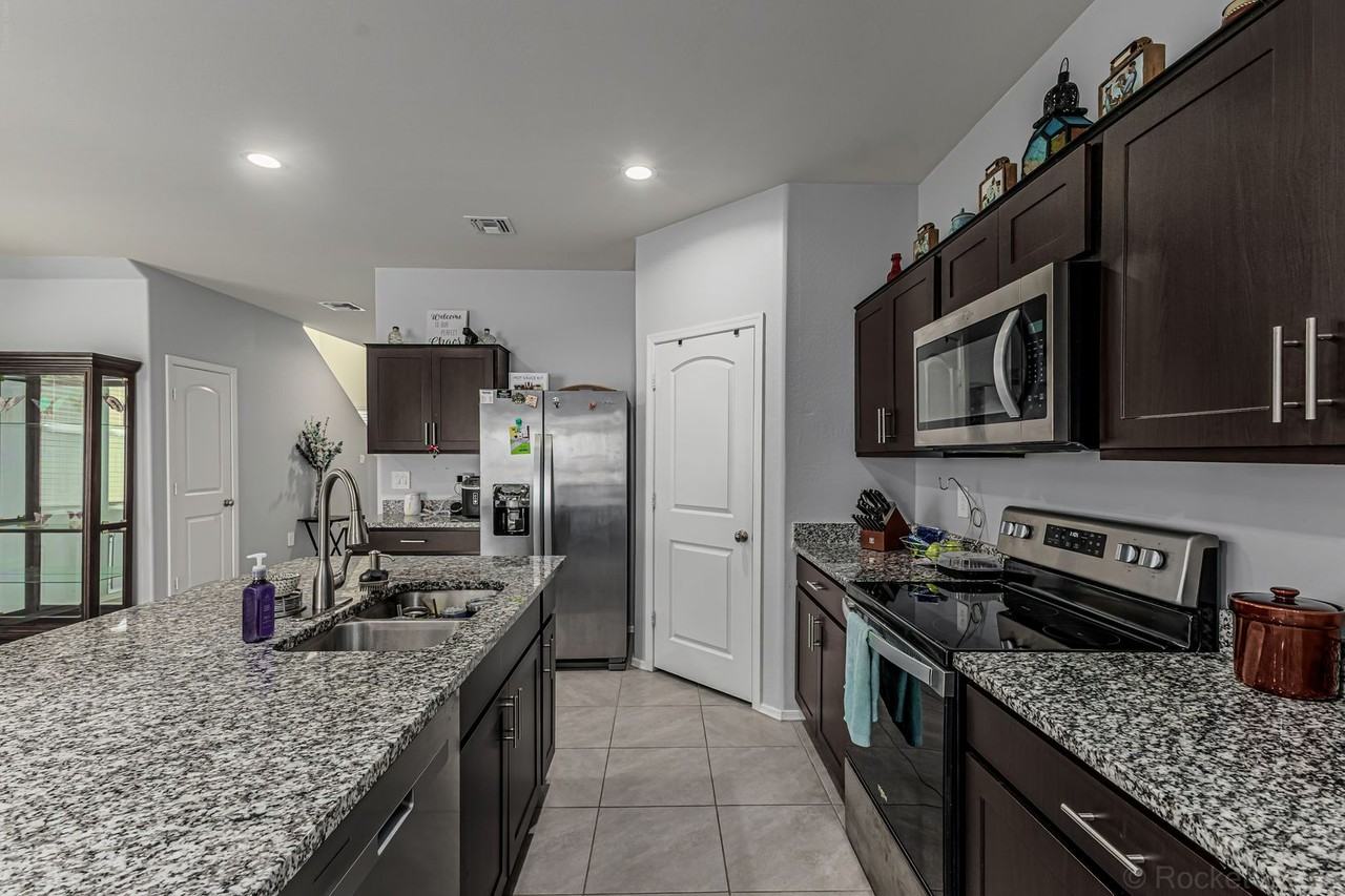 35350 W San Sisto Ave - Photo 7 of 31