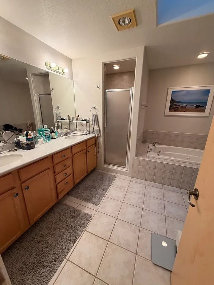 5065 Carriage House - Photo 7 of 22