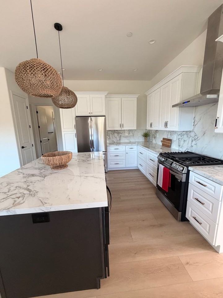 6015 Oak Valley Ct - Photo 5 of 17