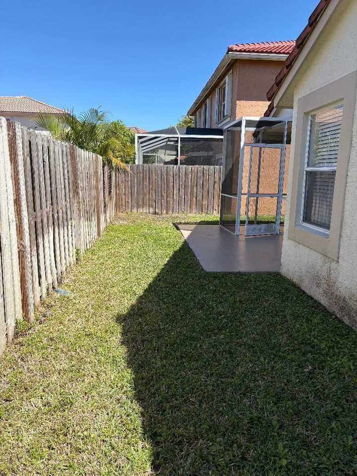 10749 Cypress Lake Ter - Photo 3 of 14