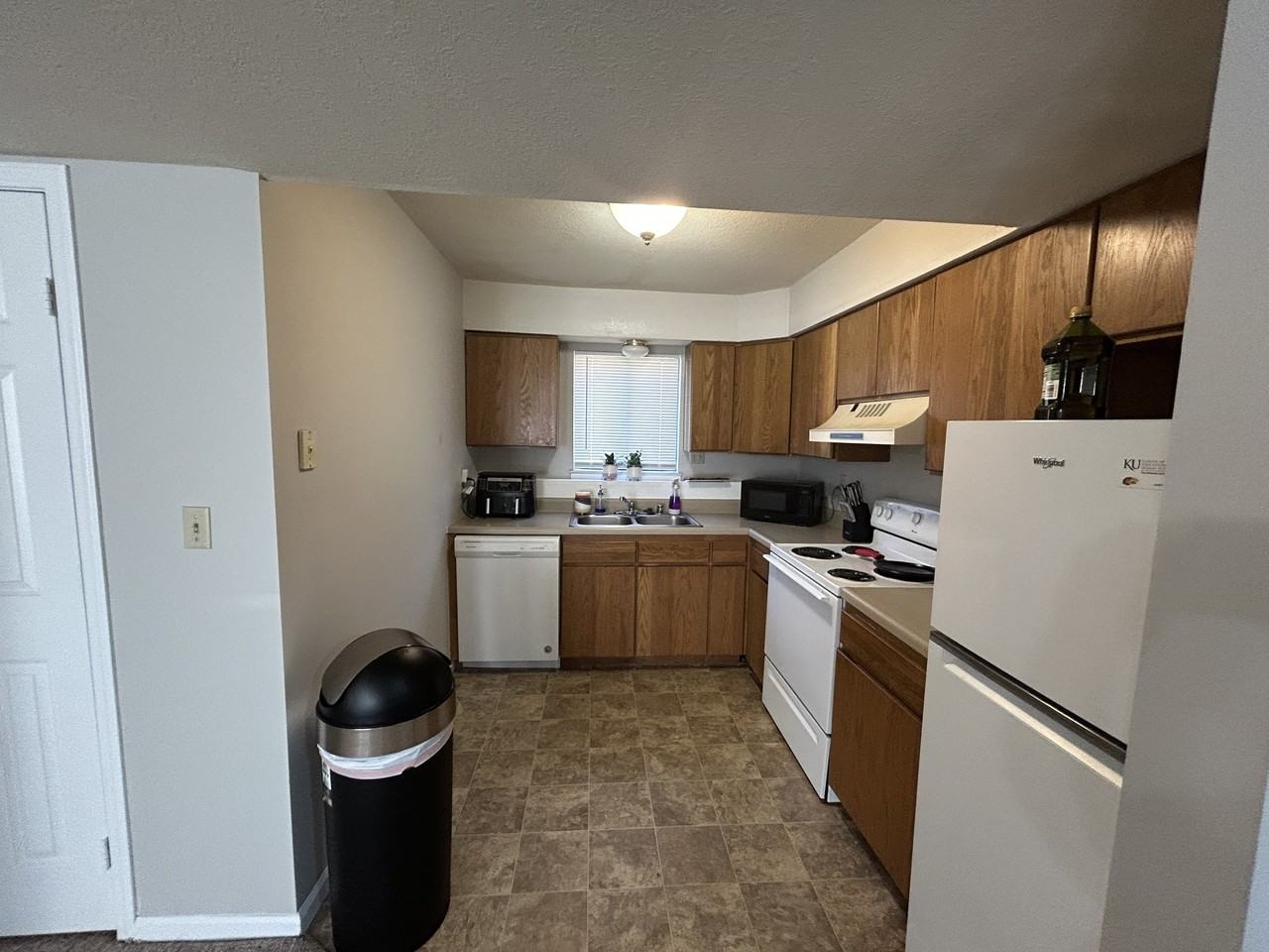 1000 Emery Road - Photo 5 of 29