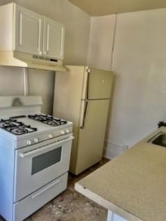 324 Spencer Avenue - Photo 6 of 14