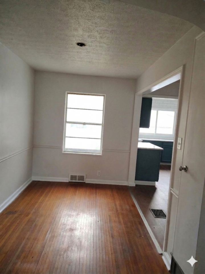 3305 North Keystone Avenue - Photo 7 of 13