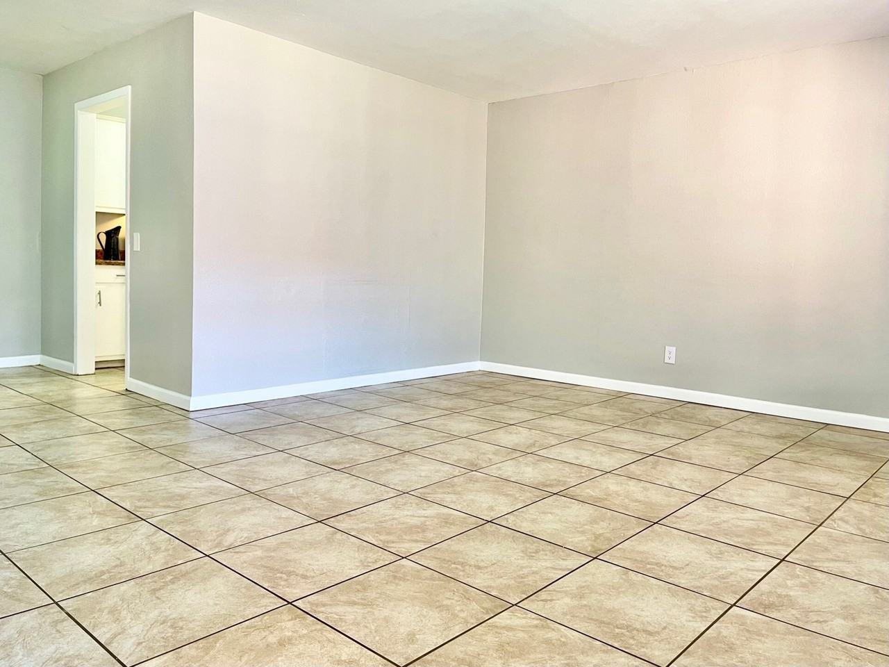 Briarwood Village Apartments - Photo 6 of 50