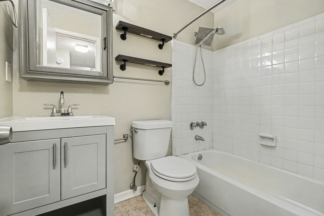 918 Dunbar Drive - Photo 7 of 16