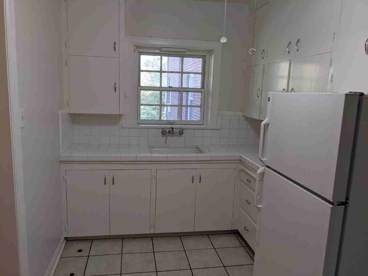 Bell Wines - Photo 3 of 18