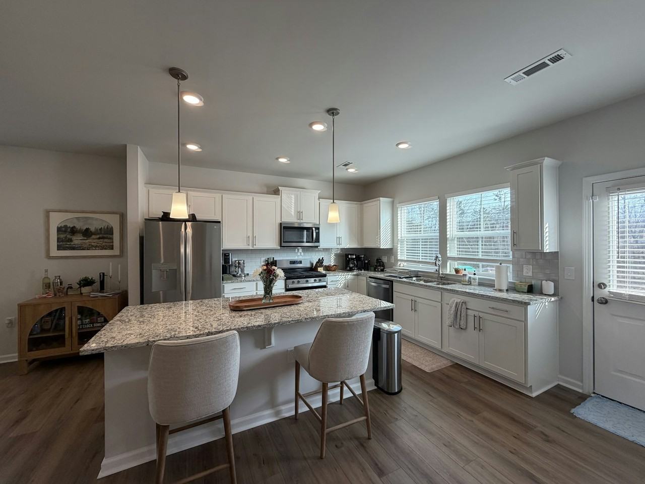 811 Falls Grove Trail - Photo 3 of 15