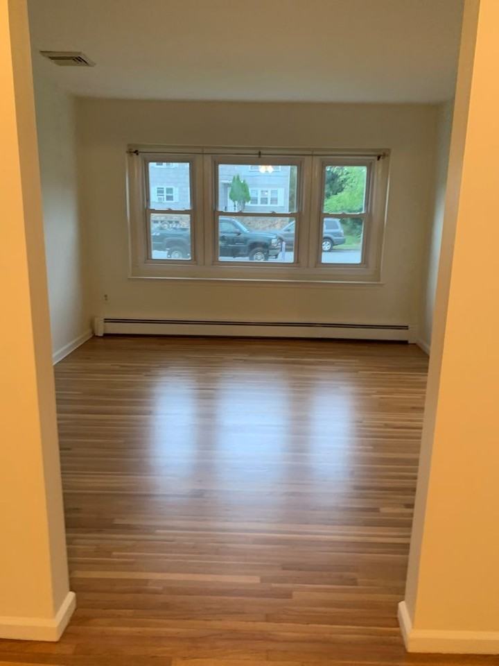 29 Oxford Road, Unit 29 - Photo 5 of 33