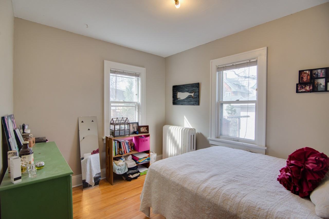 3220 Lyndale - Photo 7 of 17