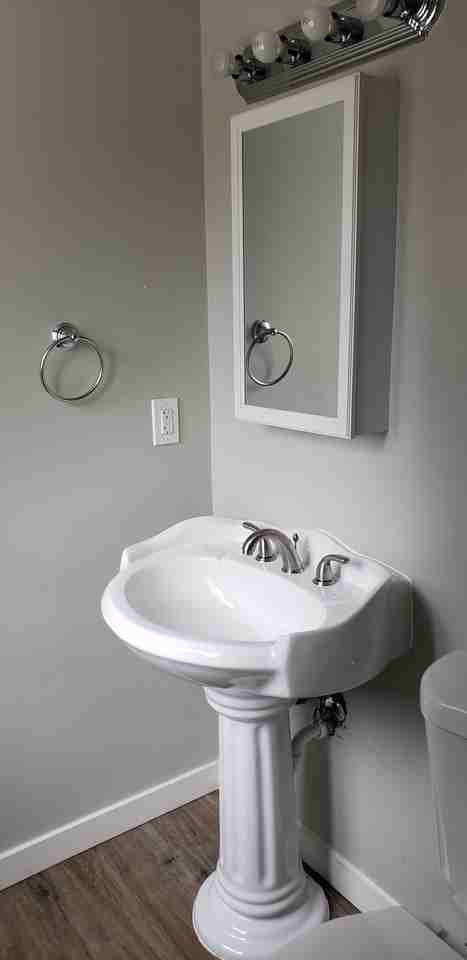 765 North Colorado Avenue - Photo 7 of 14