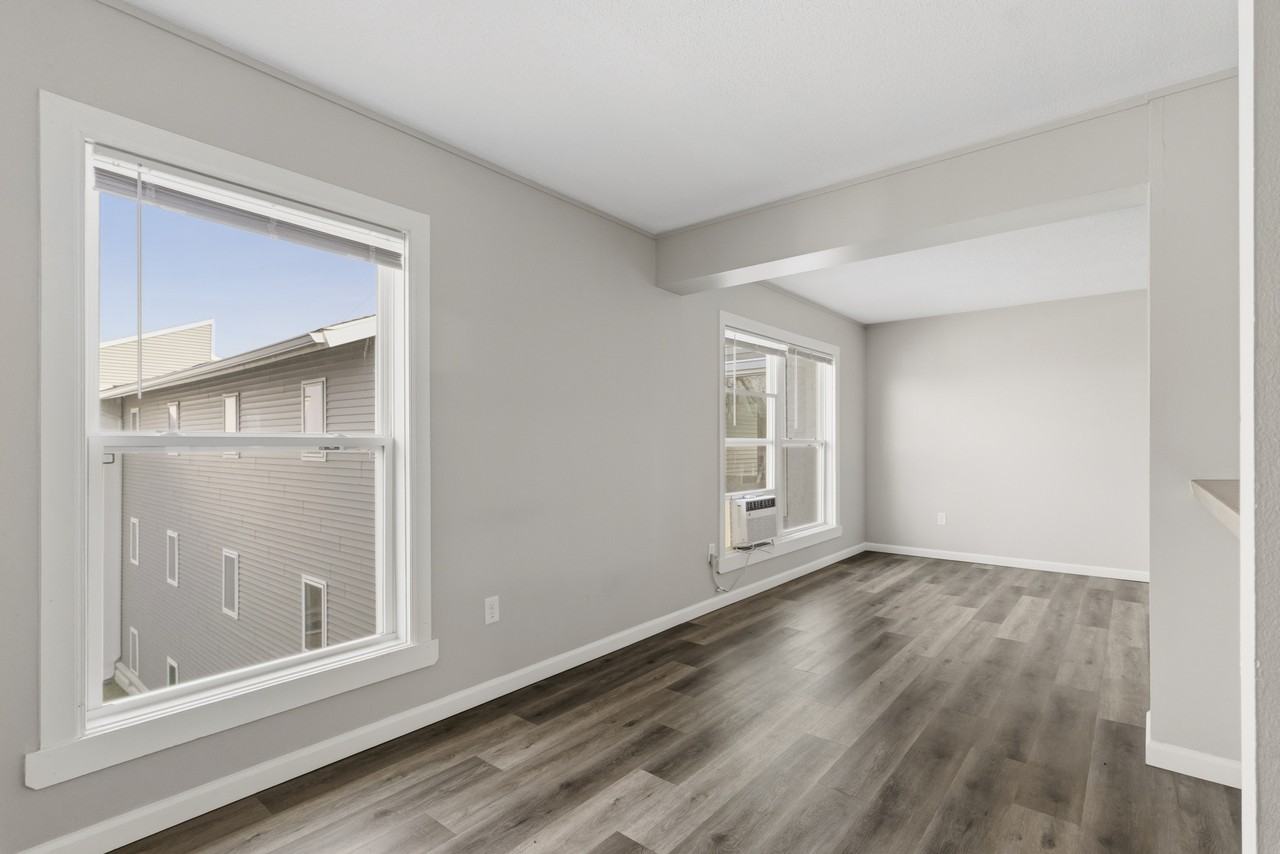 1601 N Willow Rd - Photo 7 of 15