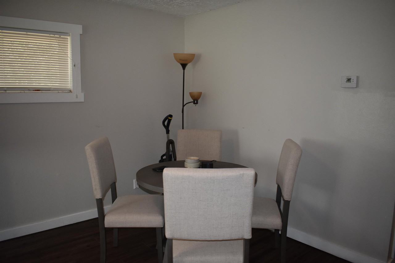 348 W Pages Ln - Photo 3 of 12