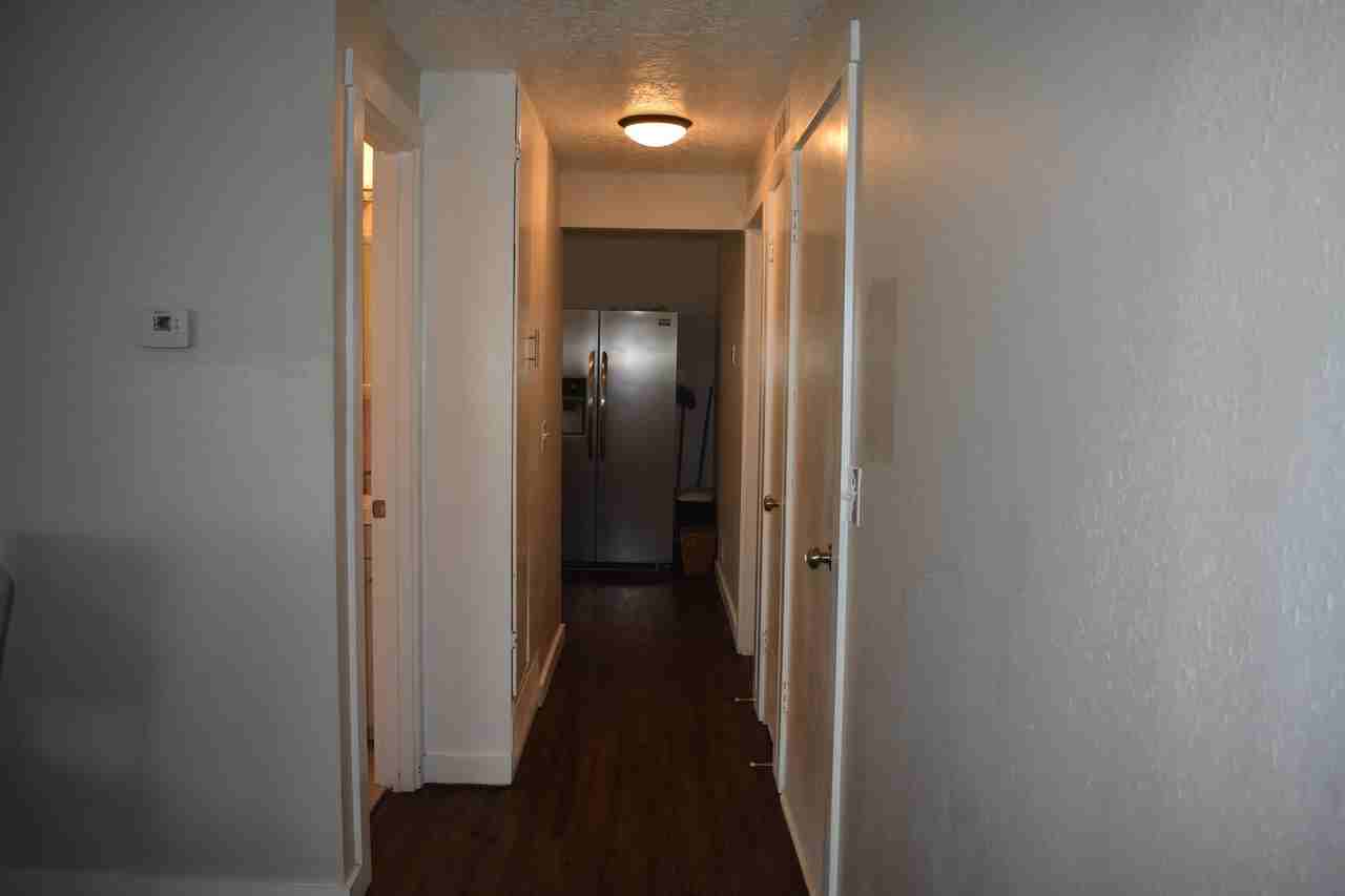 348 W Pages Ln - Photo 4 of 12