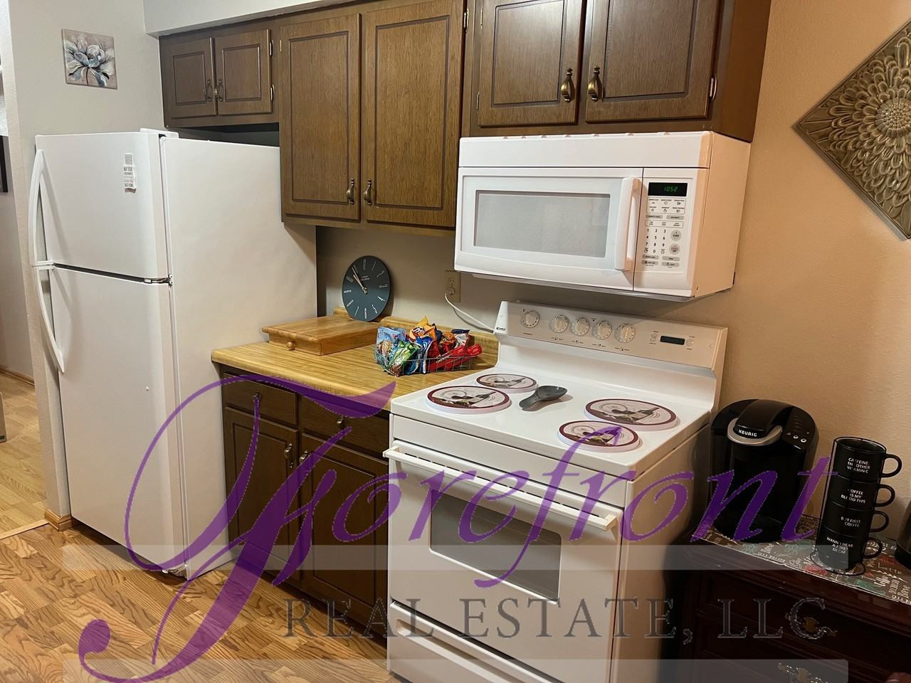 4440 S Poplar St #304B - Photo 2 of 7