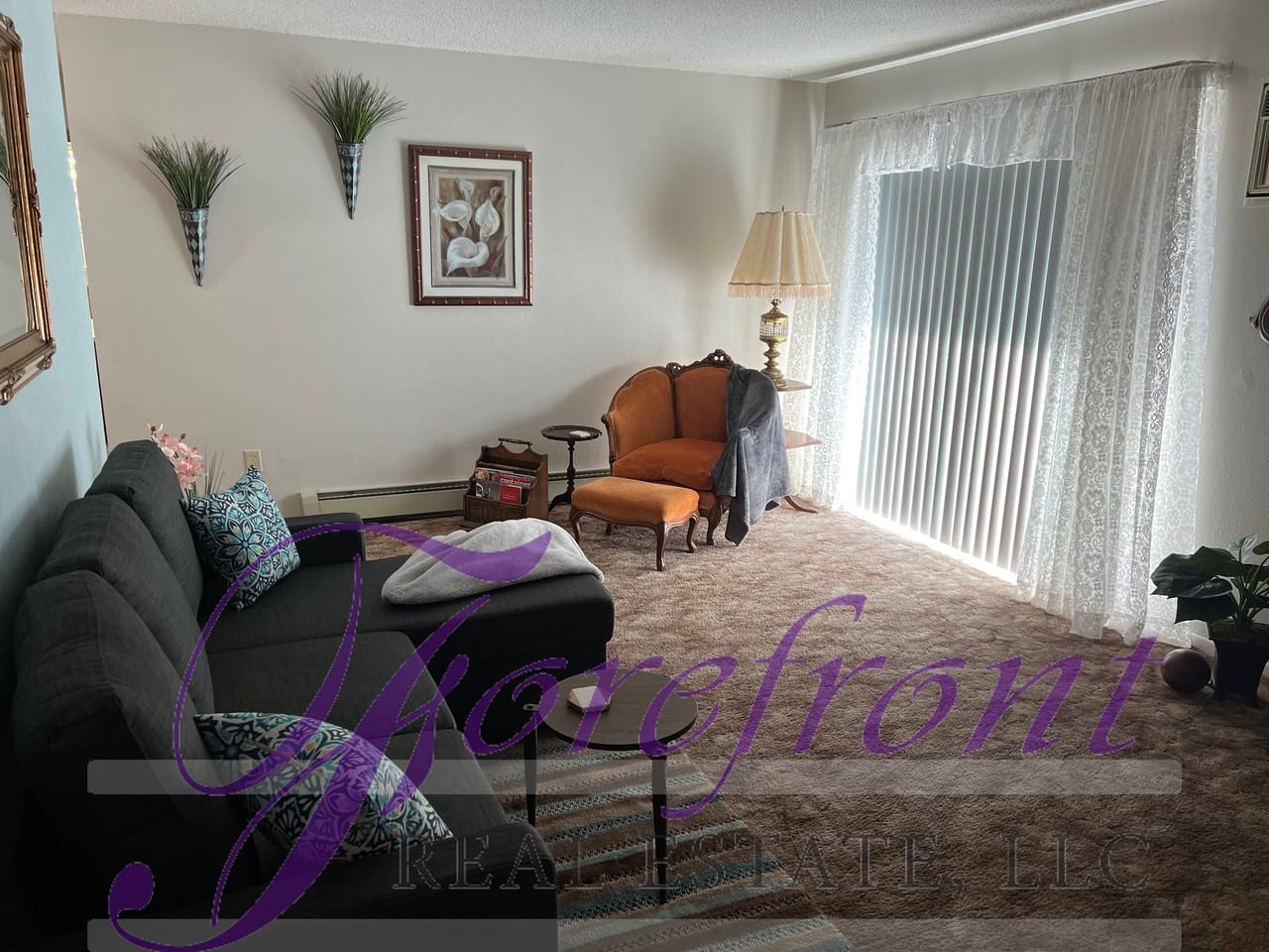 4440 S Poplar St #304B - Photo 4 of 7