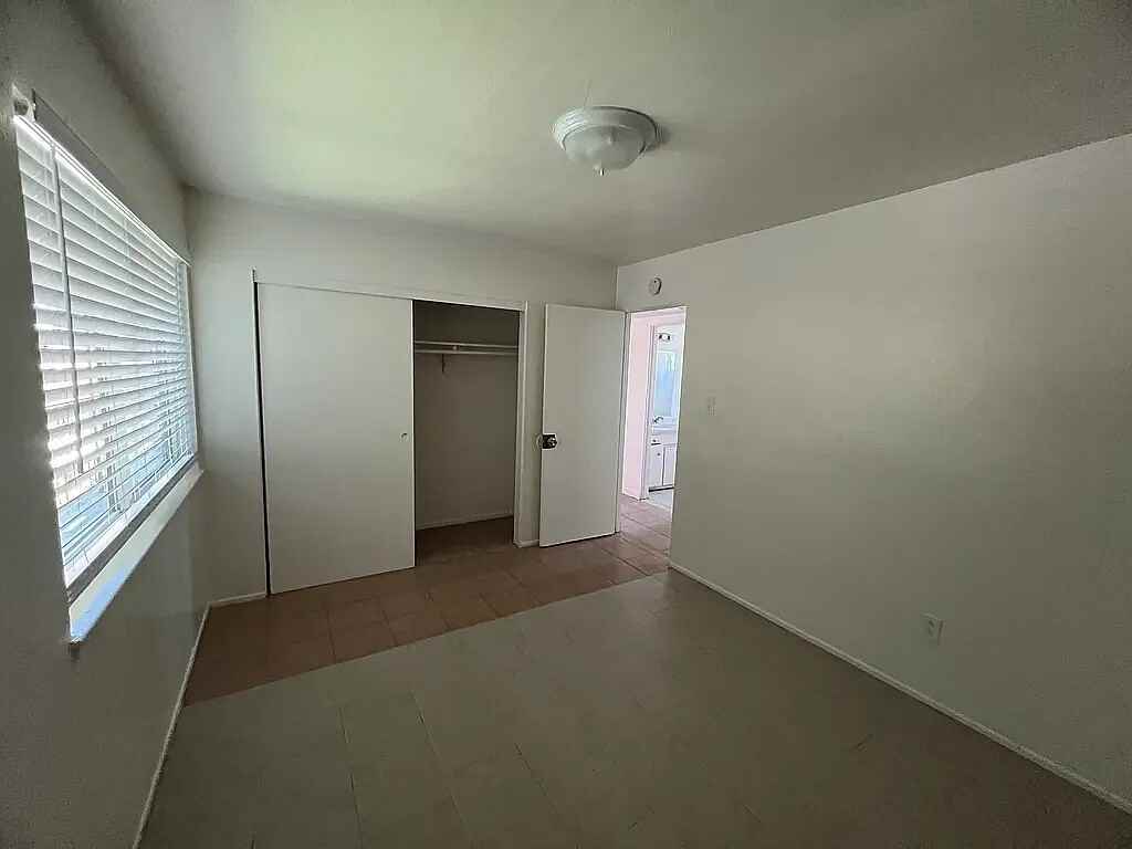 1860 Ethan Way - Photo 5 of 23