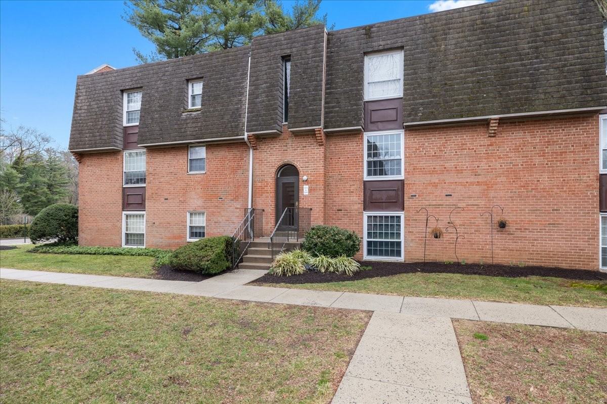 4000 Gypsy Lane - 305Suite 305 #305 - Photo 4 of 22