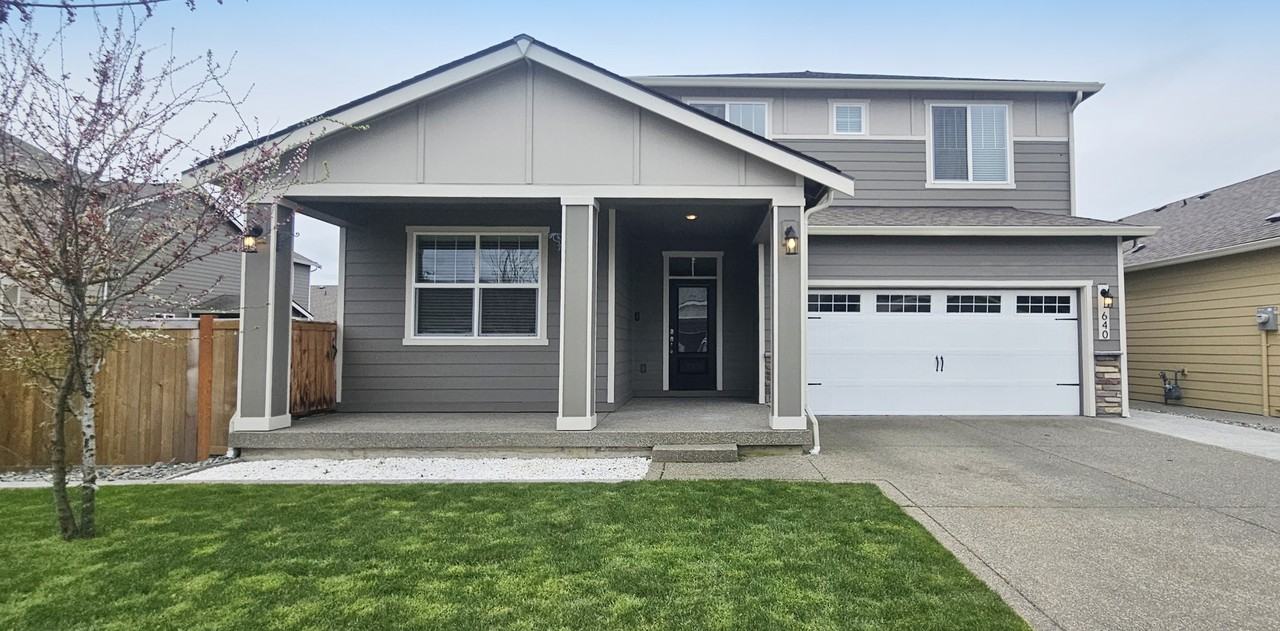 640 Vickie Ln N #1 - Photo 2 of 21