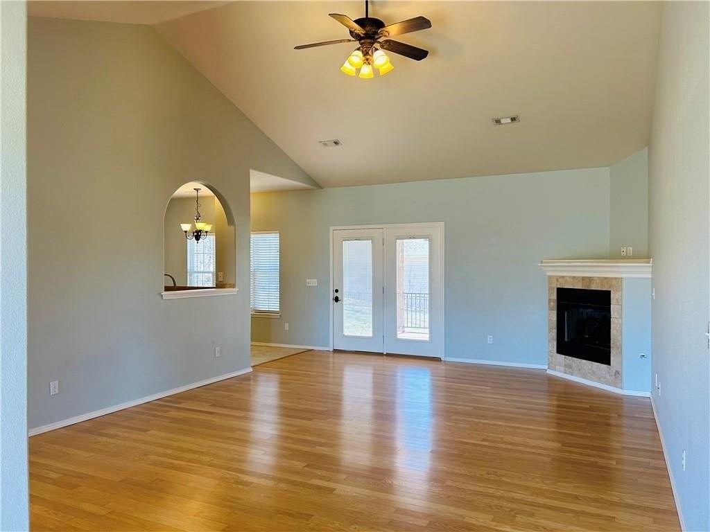 15 Mills Dr - Photo 4 of 35