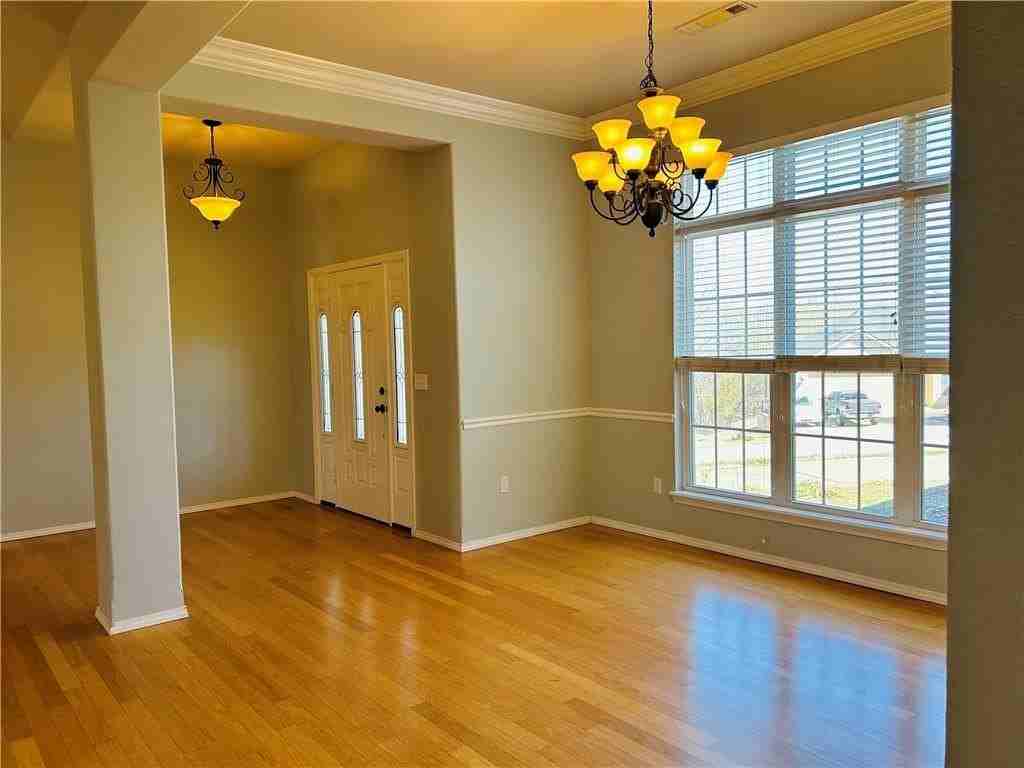 15 Mills Dr - Photo 6 of 35