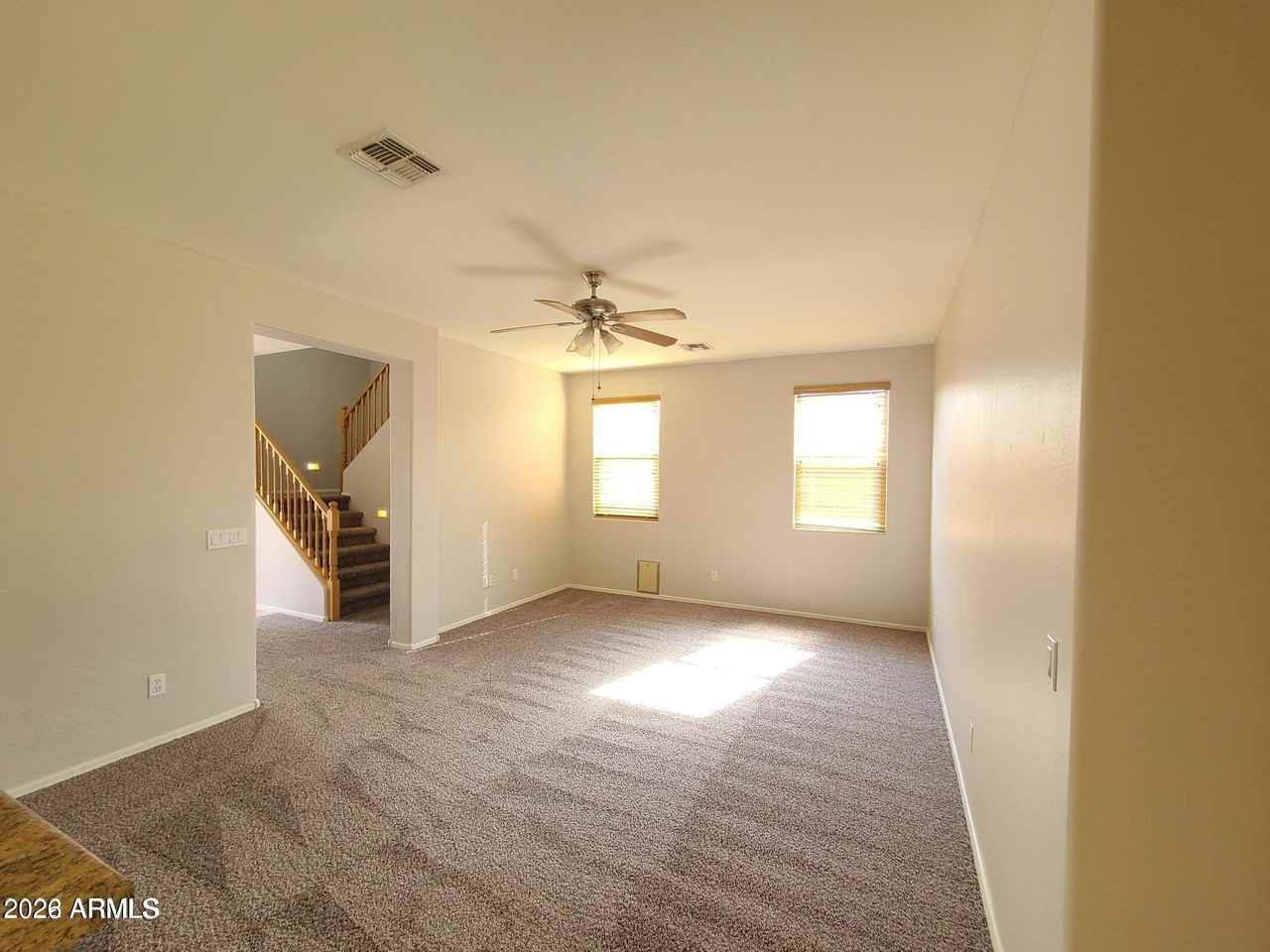 3909 E Melrose St - Photo 4 of 9