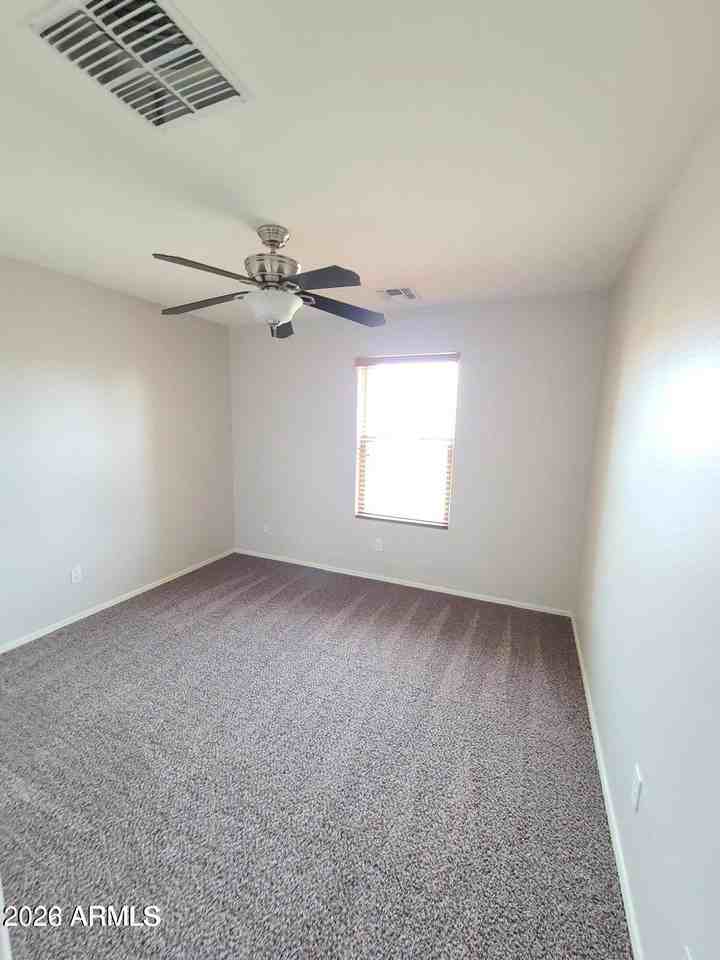 3909 E Melrose St - Photo 5 of 9