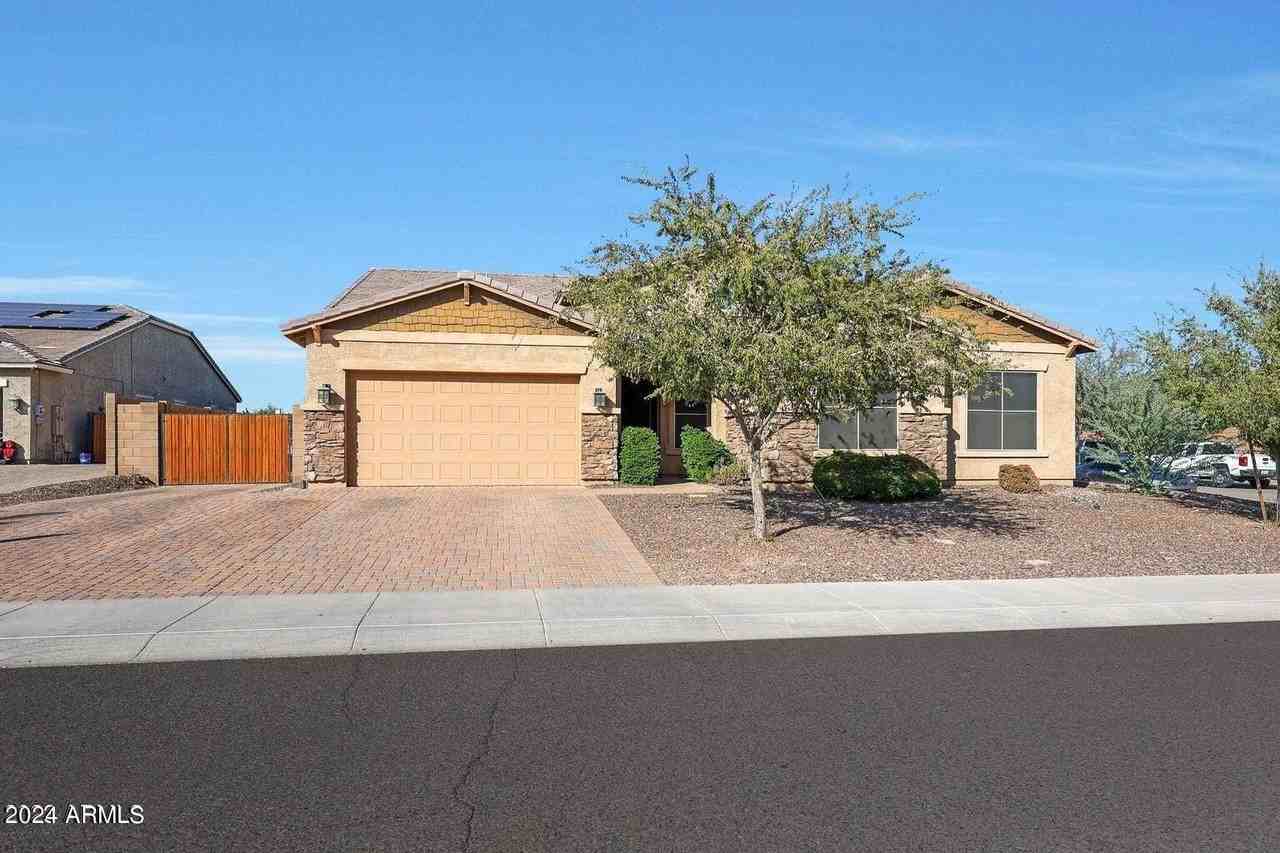 9422 W Donald Dr - Photo 2 of 45