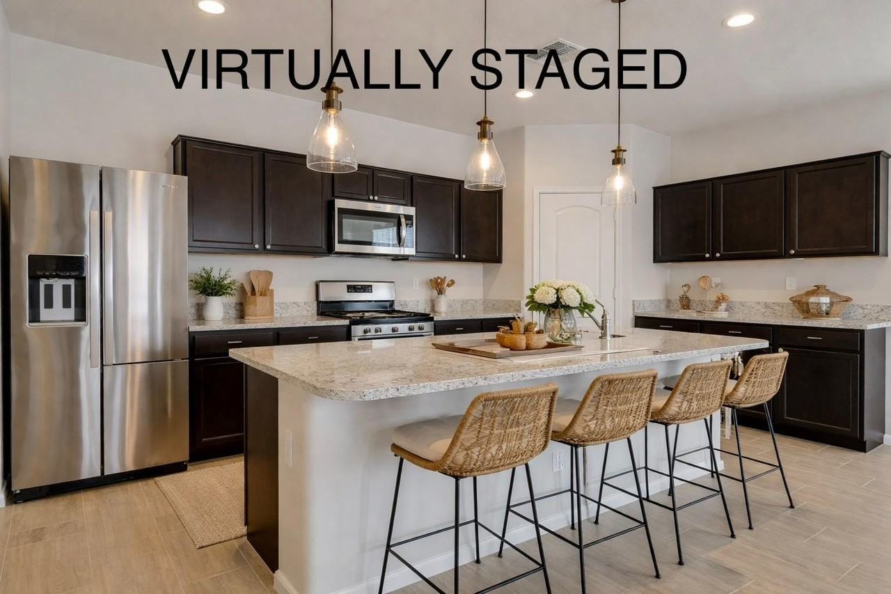 30861 W Columbus Ave - Photo 4 of 19