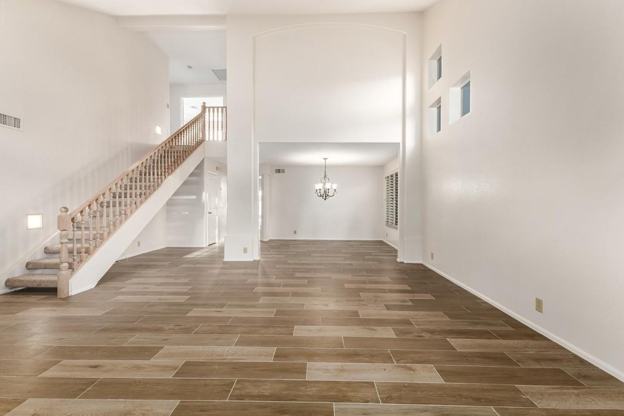 14831 N 42nd Way - Photo 3 of 19