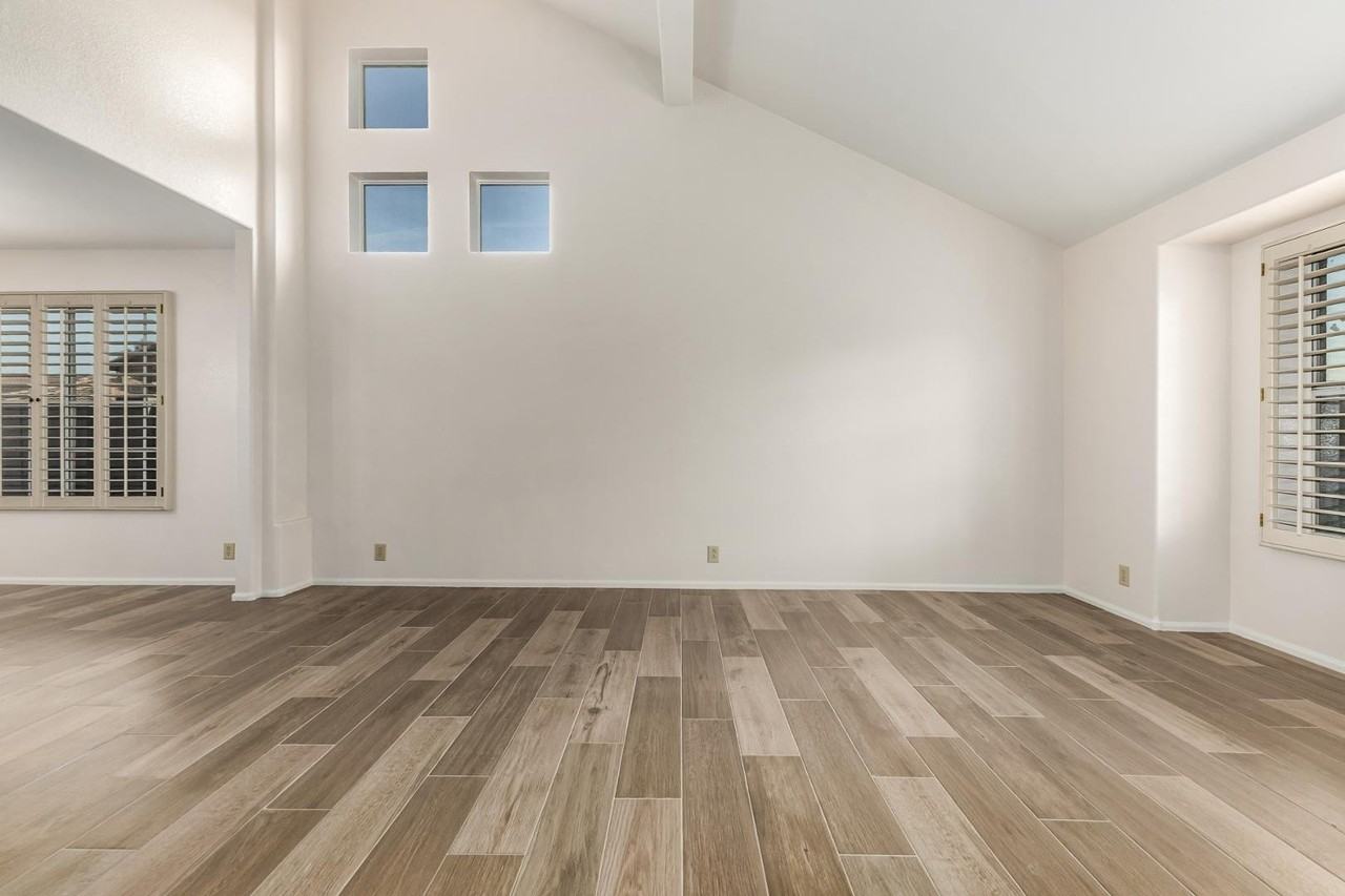 14831 N 42nd Way - Photo 6 of 19