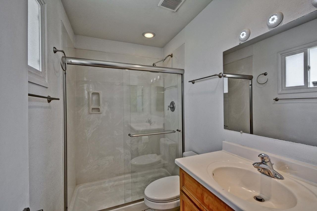 3344 W Yucca St - Photo 5 of 28