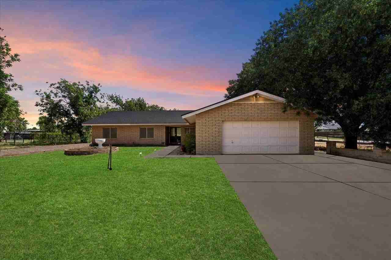 23265 S Via Del Arroyo - Photo 2 of 50