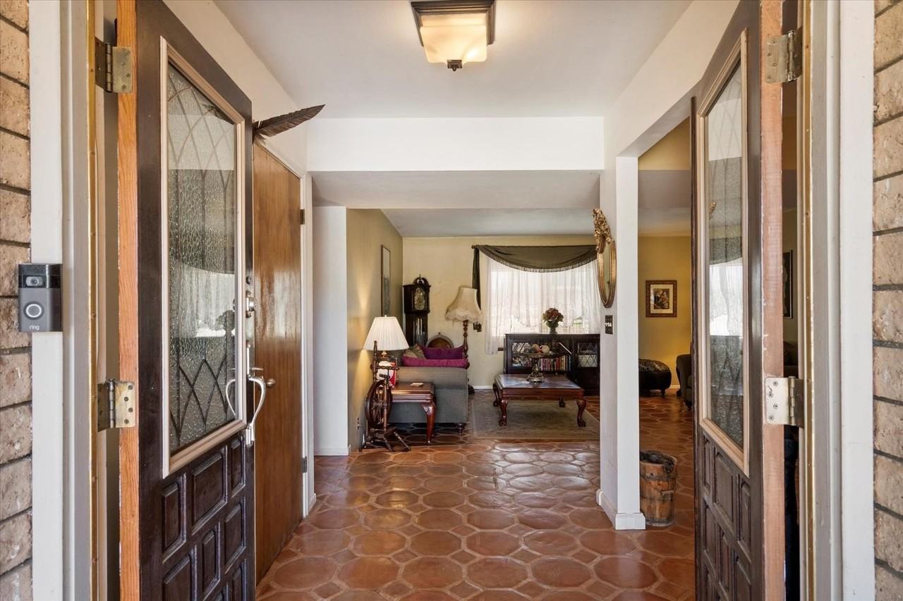 23265 S Via Del Arroyo - Photo 5 of 50