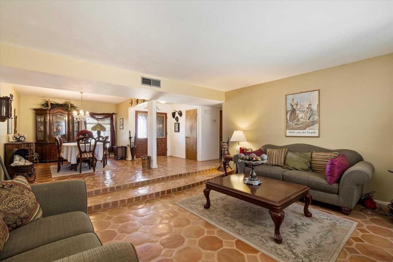 23265 S Via Del Arroyo - Photo 7 of 50