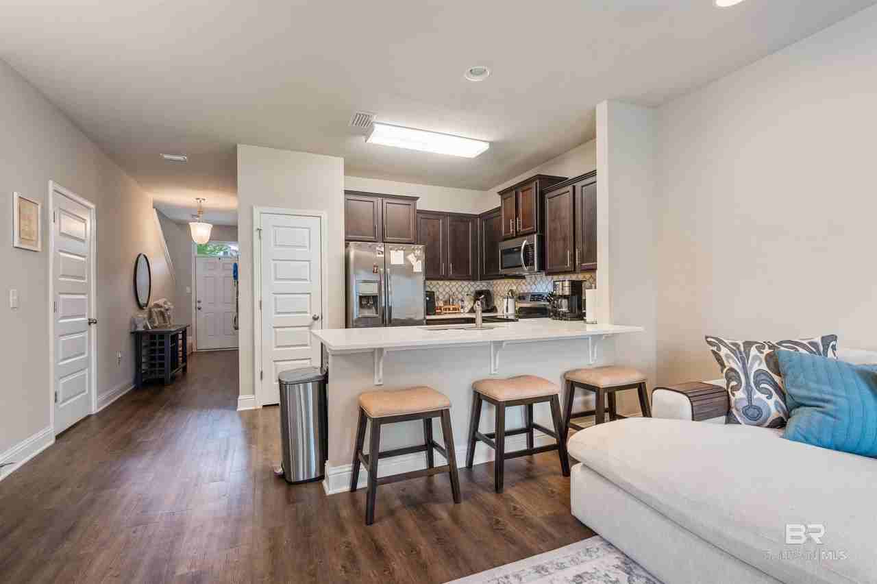 6780 Spaniel Dr - Photo 5 of 26